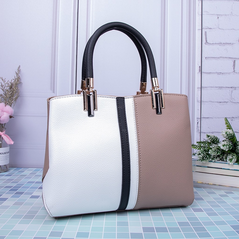Camel & White Color Collision Purse RY660